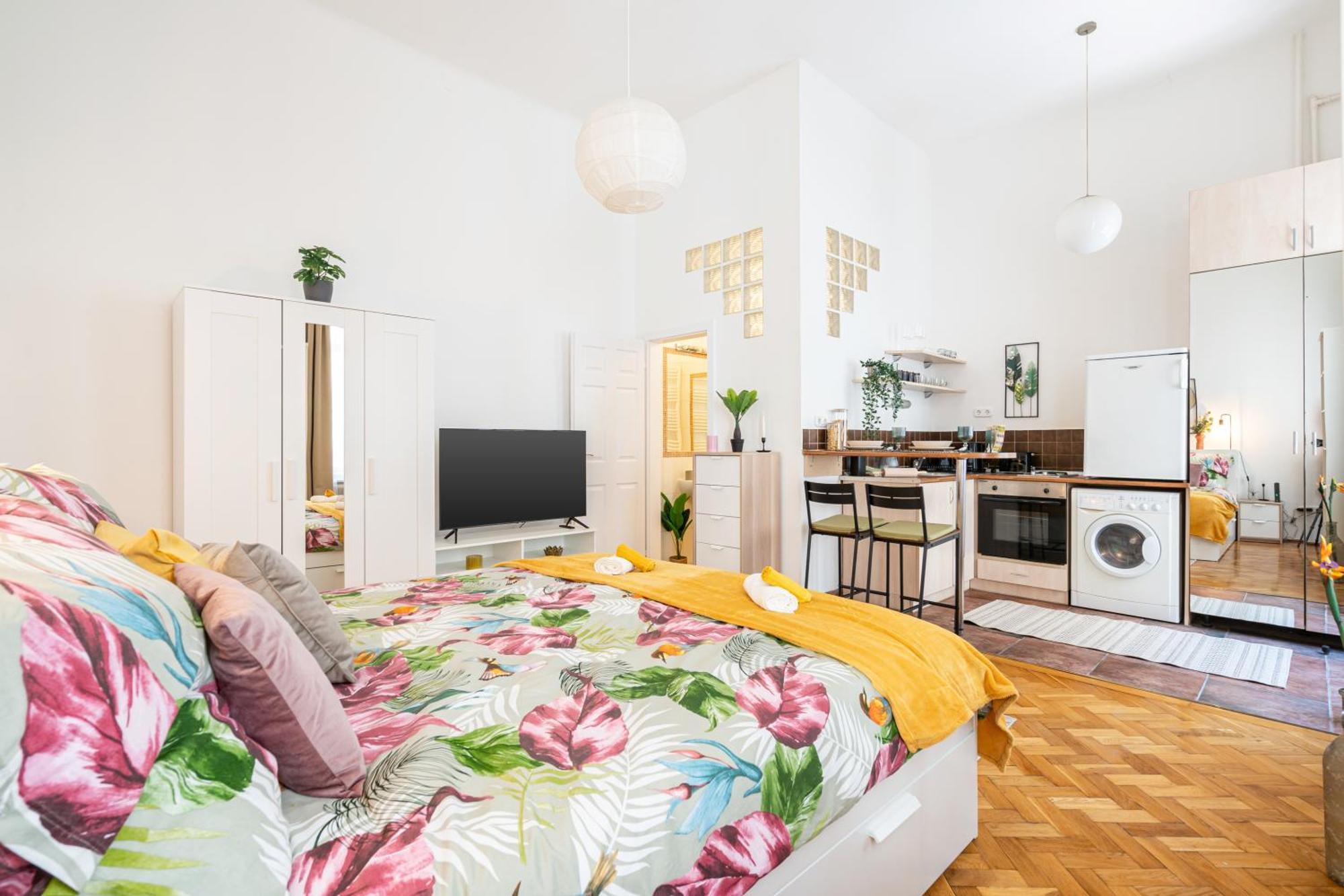 Cosmopolitan Studio - Chic Getaway In A Fancy Neighbourhood Budapesta Exterior foto